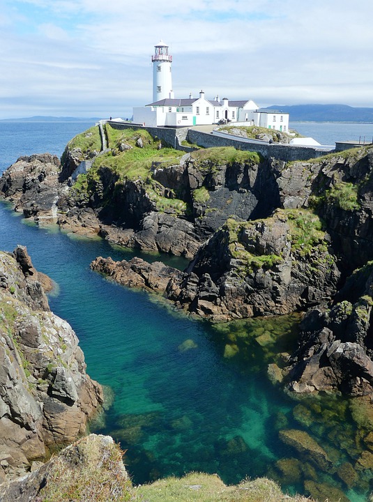 Fanad Lighthouse, Ireland, BillionGraves, ireland, irish genealogy, ocean, family history, irish famine, St. Patrick's Day