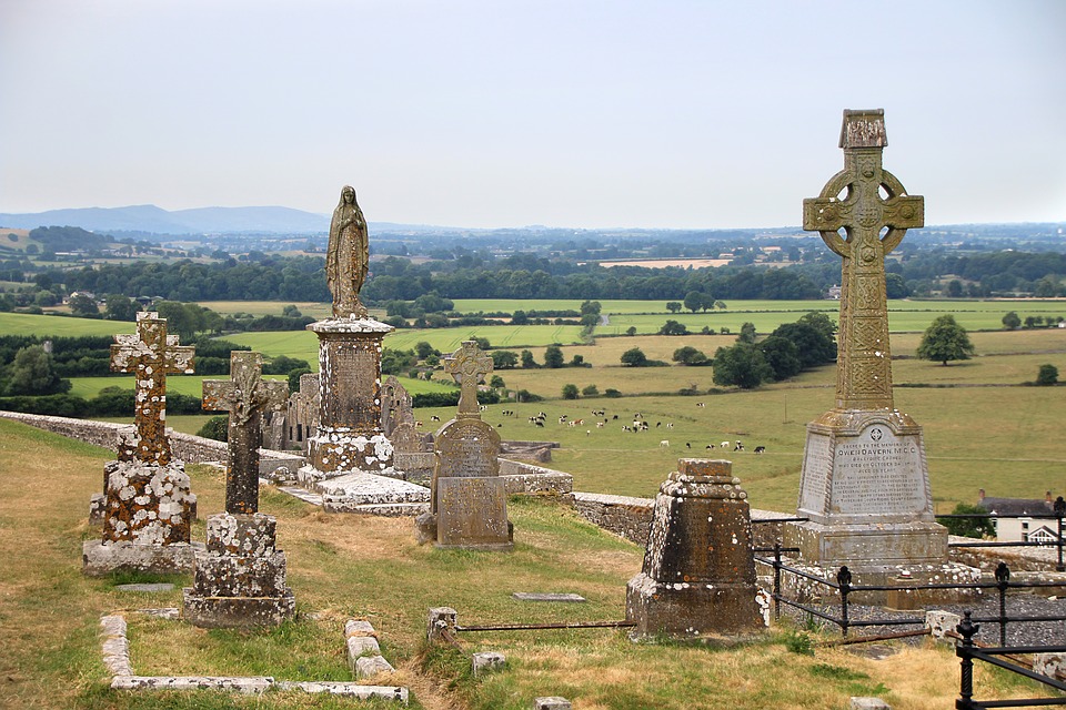celtic cross, irish cemetery, BillionGraves, Irish Famine, celtic cross, cemetery, genealogy, family history, ireland, St. Patrick's Day, Irish wake, Irish burial customs, family history, genealogy, ancestors