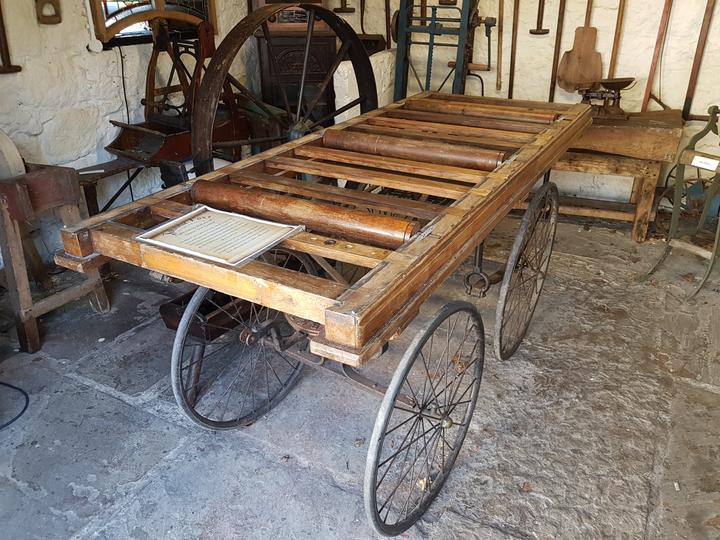 BillionGraves, Irish famine, potato famine, St. Patrick's Day, Ireland, genealogy, ancestors, BillionGraves, cemetery, gravestone, Celtic, coffin carrier, coffin cart