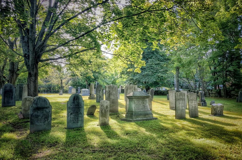 BillionGraves, cemetery, gravestone, genealogy, ancestors, family history, GPS-linked photos, BillionGraves, volunteer, Evergreen Cemetery, Nashua, New Hampshire