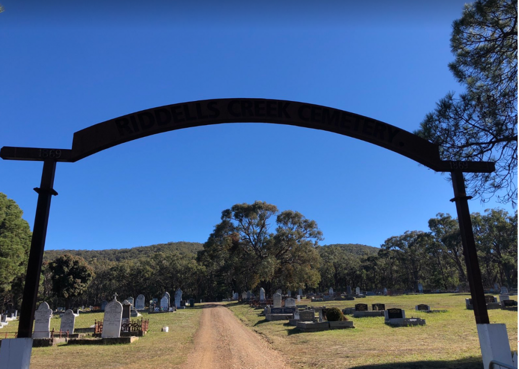 Australia, BillionGraves, compassion, cemetery, gravestones, grave, genealogy, family history, GPS photos, BillionGraves app