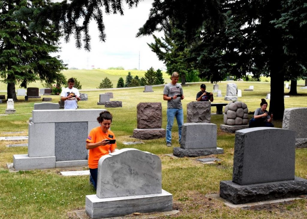BillionGraves, missionaries, Church of Jesus Christ of Latter-day Saints, LDS, Mormon, mission, North Dakota Bismark, Bismarck, ND, cemetery, gravestone, photos, GPS, BillionGraves, genealogy, ancestors, family history, ND, LDS, mission