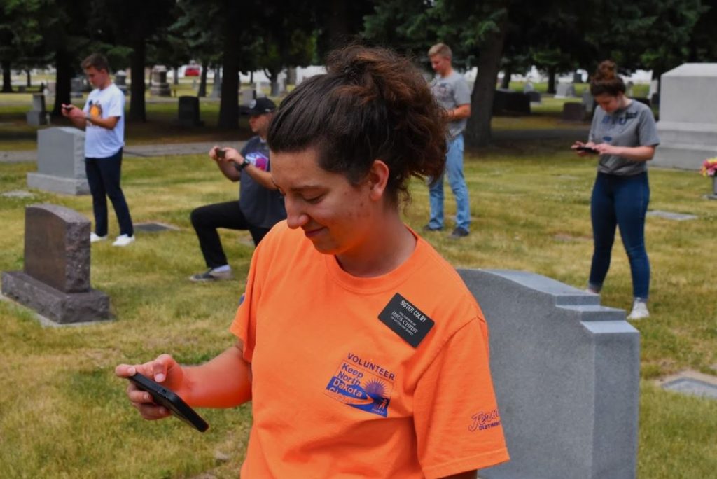 BillionGraves, missionaries, Church of Jesus Christ of Latter-day Saints, LDS, Mormon, mission, North Dakota Bismark, Bismarck, ND, cemetery, gravestone, photos, GPS, BillionGraves, genealogy, ancestors, family history, community service