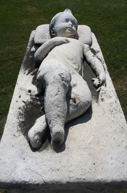 infant, baby, BillionGraves, cemetery, genealogy, family history, ancestors, ancestry, gravestone, grave, gravesite, headstone, burial ground, family tree, GPS, child