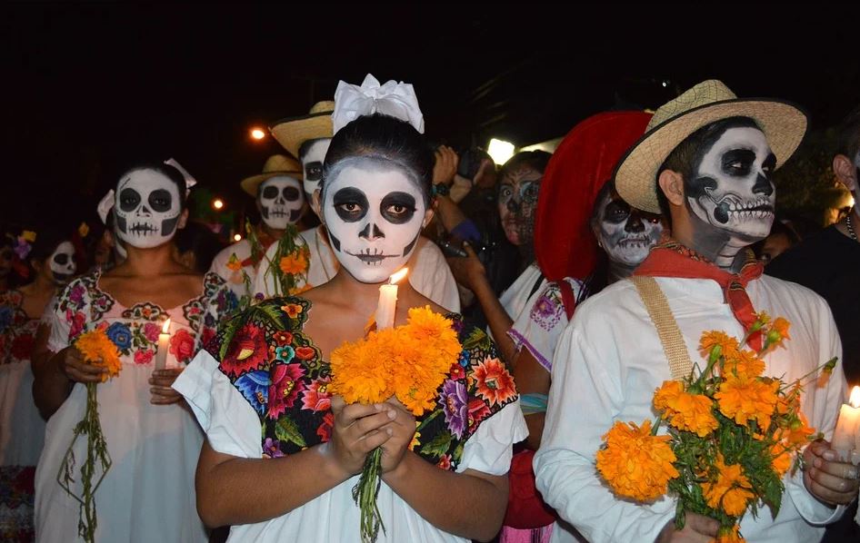 Mexico, Day of the Dead, BillionGraves, family, family history, burial customs from around the world, burial customs, burial practices, funeral, cemetery, gravestone, grave, GPS, ancestors, ancestry, genealogy, family history, BillionGraves app,