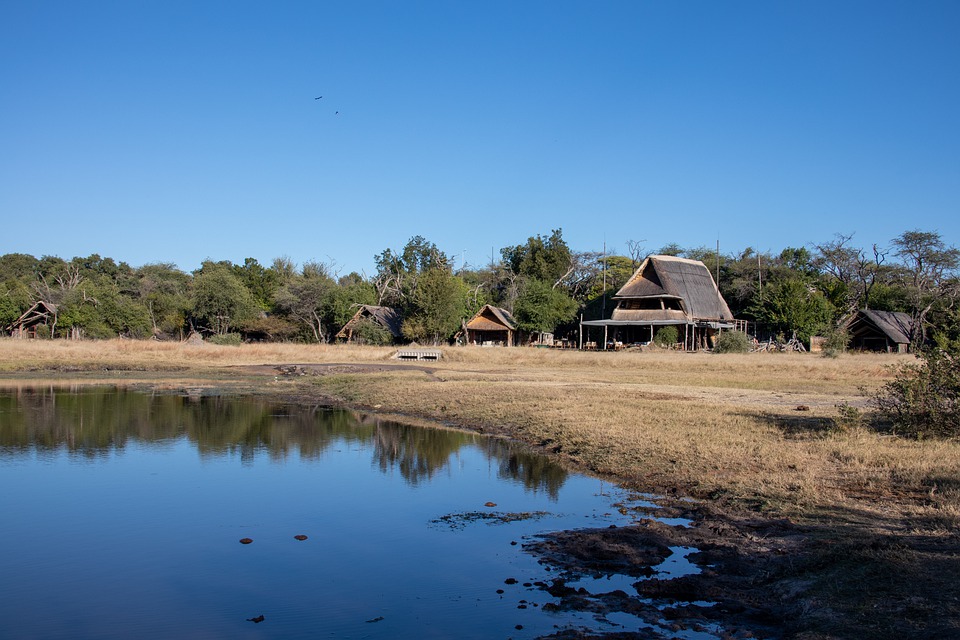 Zimbabwe, Africa, BillionGraves, family, family history, burial customs from around the world, burial customs, burial practices, funeral, cemetery, gravestone, grave, GPS, ancestors, ancestry, genealogy, family history, BillionGraves app,