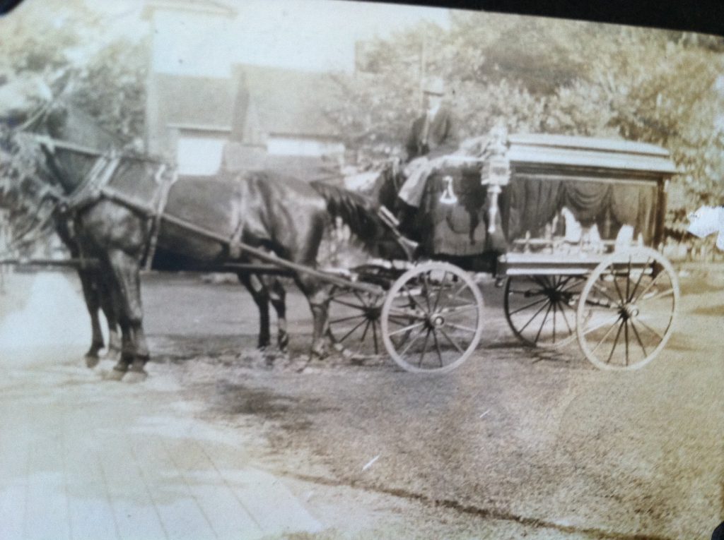 hearse, horse, horse-drawn carriage, BillionGraves, undertaker, 1800s, funeral, ancestors, genealogy, family history, family history research, cemetery, gravestones, GPS, BG, BillionGraves