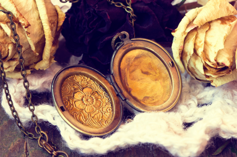 locket, mourning jewelry, funeral locket, BillionGraves, mobile app, gravestones, take photos of gravestones, cemetery, cemetery history, genealogy, ancestors, family history, BillionGraves, volunteers, volunteering, community service, Victorian funerals, Victorian cemetery traditions