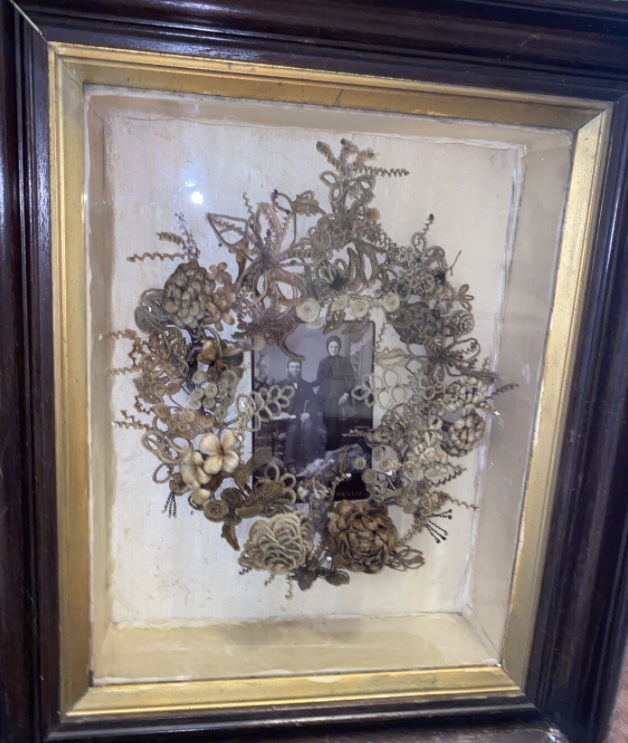 human hair, home decor funerals, BillionGraves, home, house, family history, genealogy, victorian home, Victorian era, funeral, preparing Victorian homes, cemetery, grave, gravesite, cemetery, BillionGraves, hair art