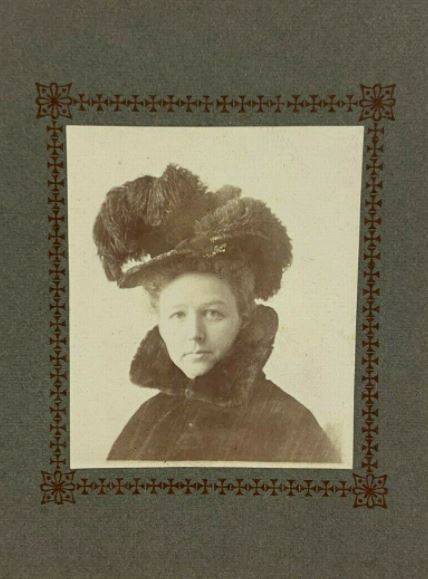 widow hat, Funeral, BillionGraves, ostrich feather, ostrich feather funeral, cemetery, grave, st, gravestones, GPS, BG, ostrich, genealogy, family history, ancestors, family tree, BillionGraves