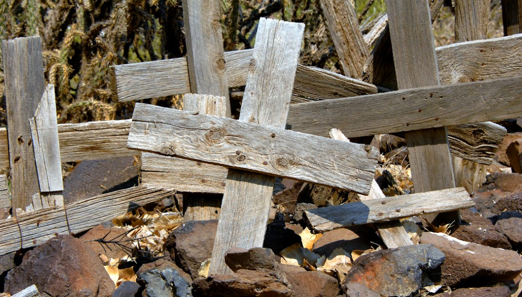 unmarked graves, wooden cross, grave, cemetery, burial