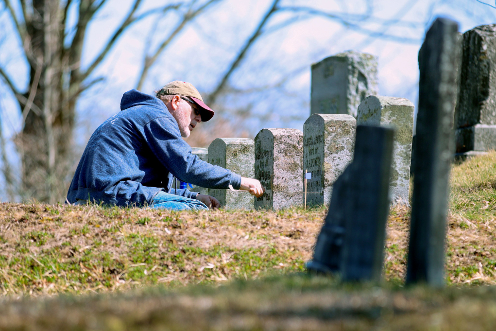 Gravestone Cleaning Kit - Small - BillionGraves Blog