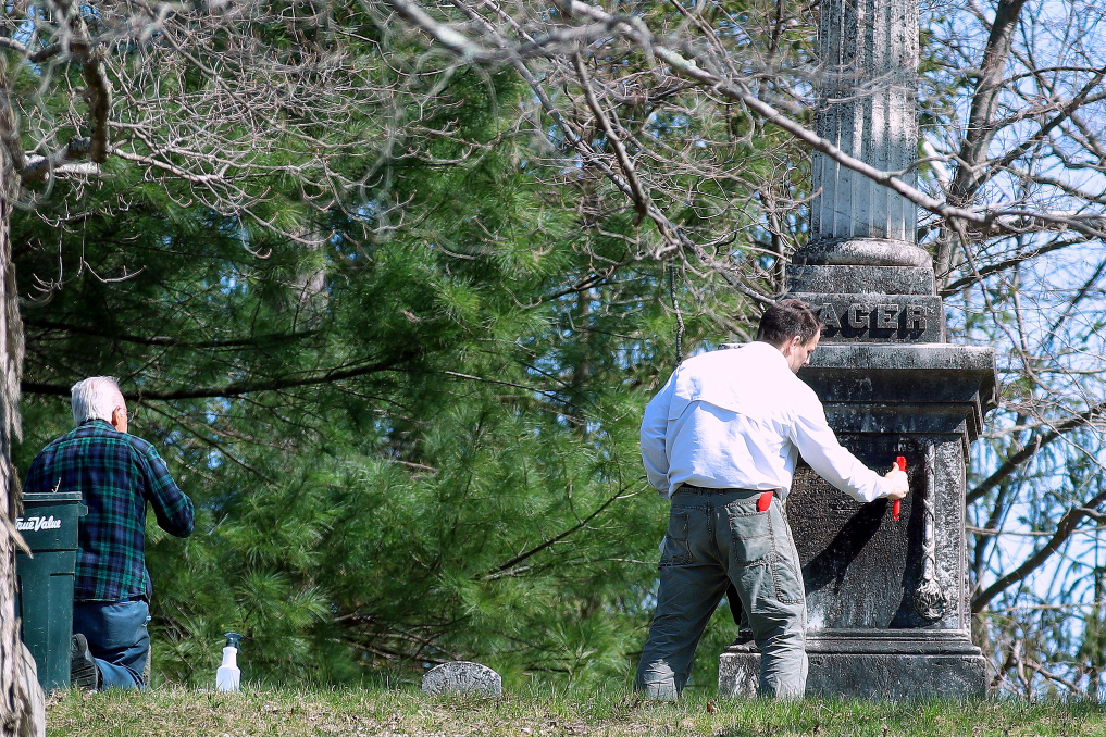 Gravestone Cleaning Kit - Small - BillionGraves Blog