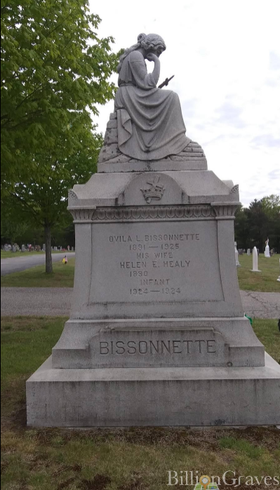 cross, crown, crown gravestone symbol, BillionGraves, baby, infant, gravestone, lamb, grave, cemetery, GPS, mobile app, mobile phone, GPS cemetery data, grave, gravestone, ancestors, genealogy, family history