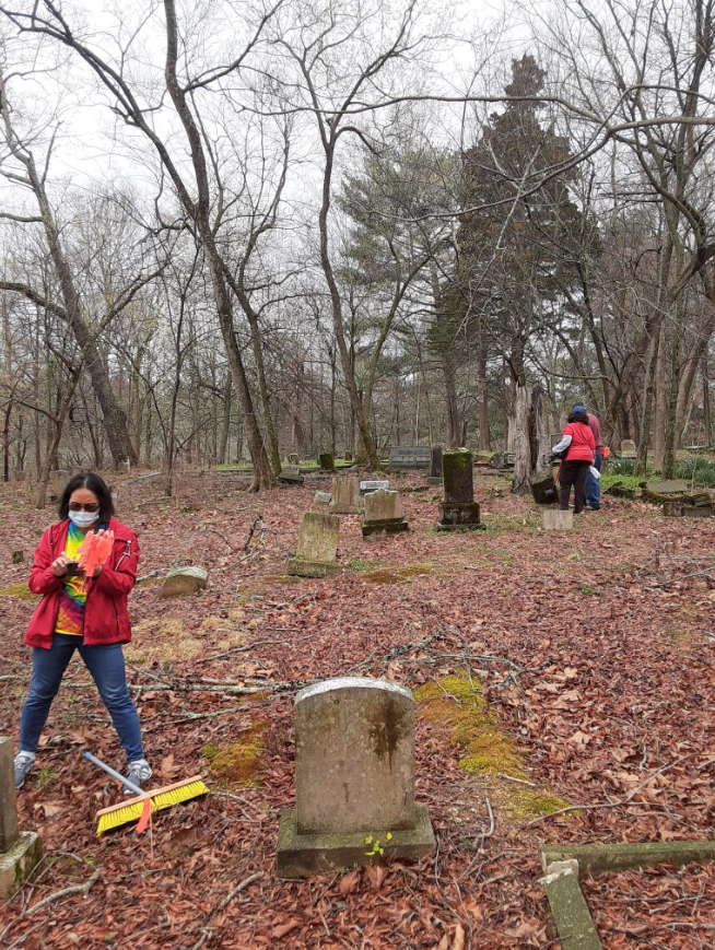 BillionGraves, roadside cemeteries, discovering roadside cemeteries, cemetery, grave, gravestones, autumn, genealogy, family history, ancestors, GPS, photograph gravestone, find graves, road, roadtrip, fall color tour,