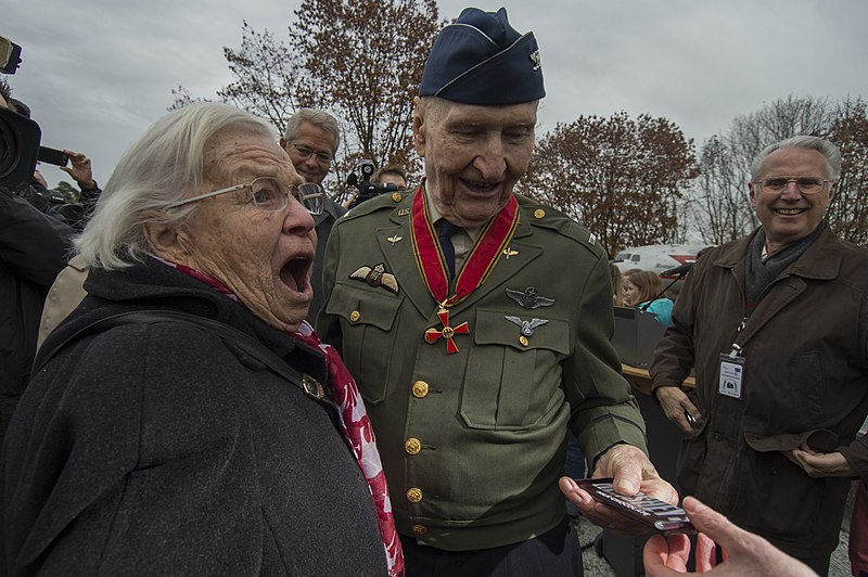 Halvorsen, Candy Bomber, BillionGraves, cemetery, gravestone, pilot, airforce, US, GPS, ancestry, family history, ancestors, service, Berlin, Germany, WWII, Berlin airlift, BG, candy bombers, graves, joy