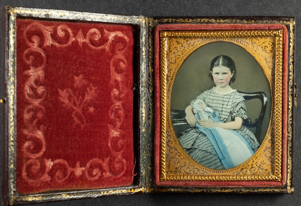 hand tinted photo, BillionGraves, cemetery, family history, ancestors, ancestry. BG, BG+, research, genealogy, family, graves, gravestones, headstones, photos, family photos, BillionGraves, old family photos,