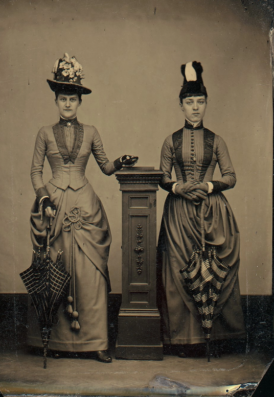 sisters, BillionGraves, cemetery, family history, ancestors, ancestry. BG, BG+, research, genealogy, family, graves, gravestones, headstones, photos, family photos, BillionGraves, old family photos, wooden pillar, dress, umbrellas, hat