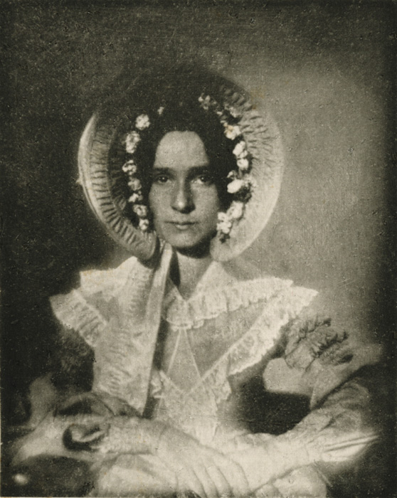 BillionGraves, cemetery, family history, ancestors, ancestry. BG, BG+, research, genealogy, family, graves, gravestones, headstones, photos, family photos, BillionGraves, old family photos, Draper, woman, Dorothy Catherine Draper, daguerrotype