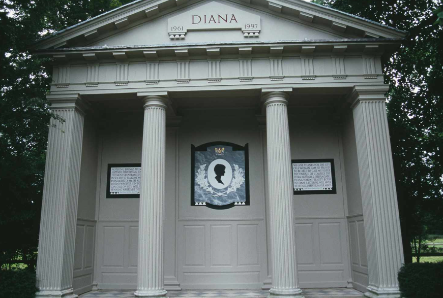 BillionGraves, GPS, mobile app, cemetery, gravestones, ancestors, family history, genealogy, graves, famous graves, BG, Princess Diana, memorial