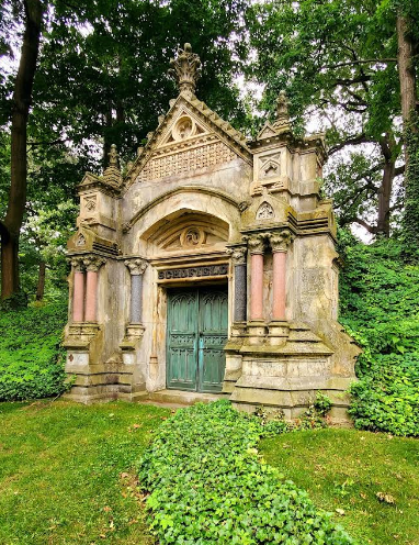 BillionGraves, BG, mobile app, gravestones, Cemetery, Lake View Cemetery, Cleveland, Ohio, family history, genealogy, family, mausoleum